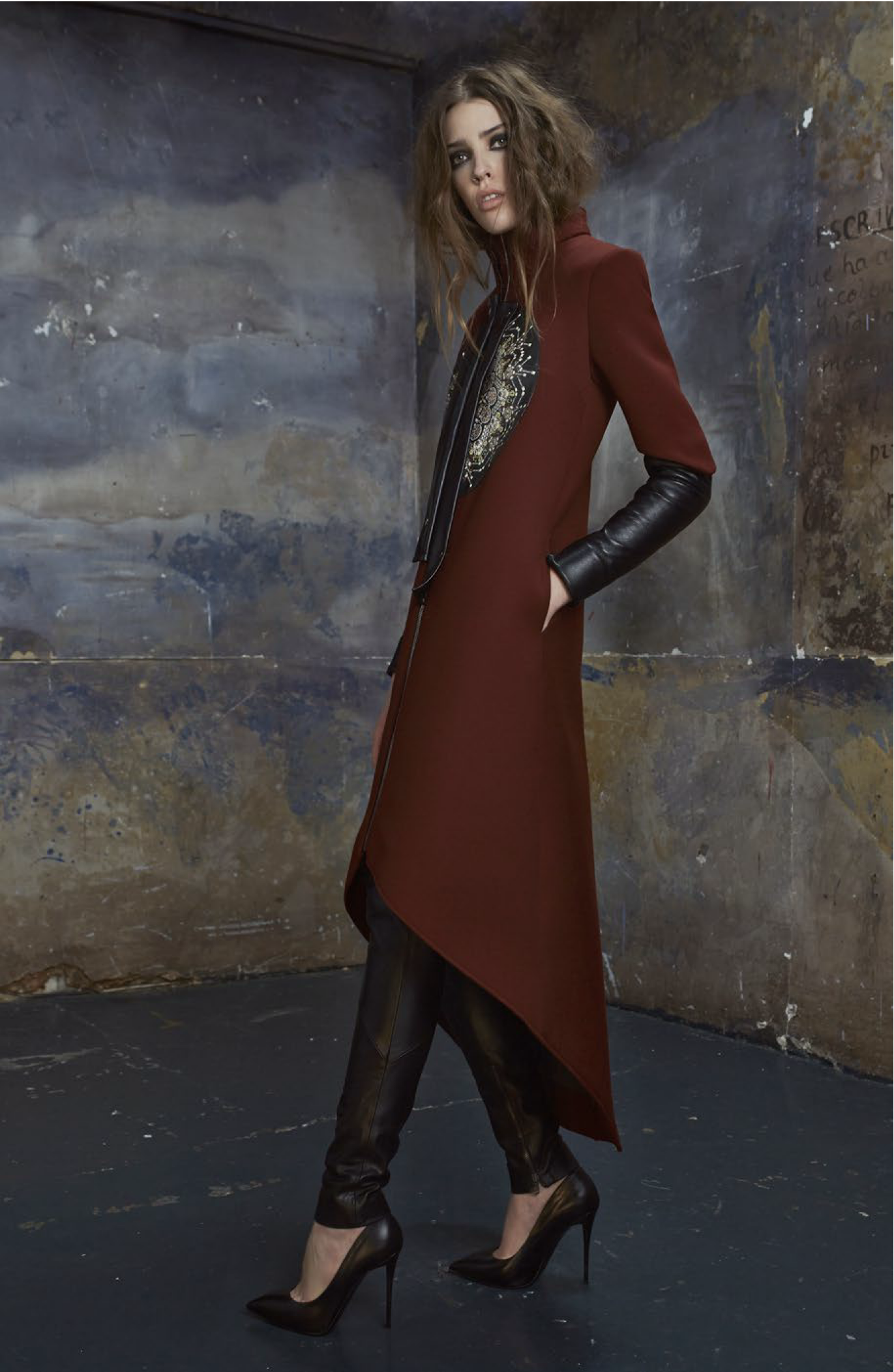 LOOK 34