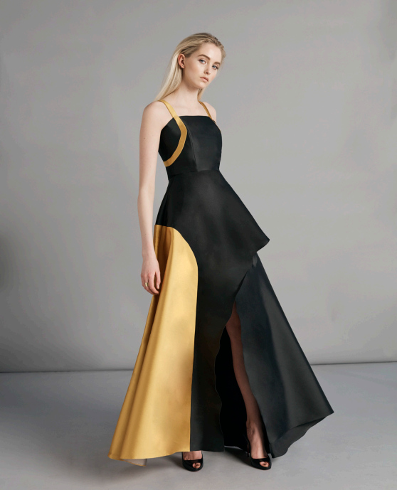 SARAH BOND (PIRNIA COLLECTIONS)