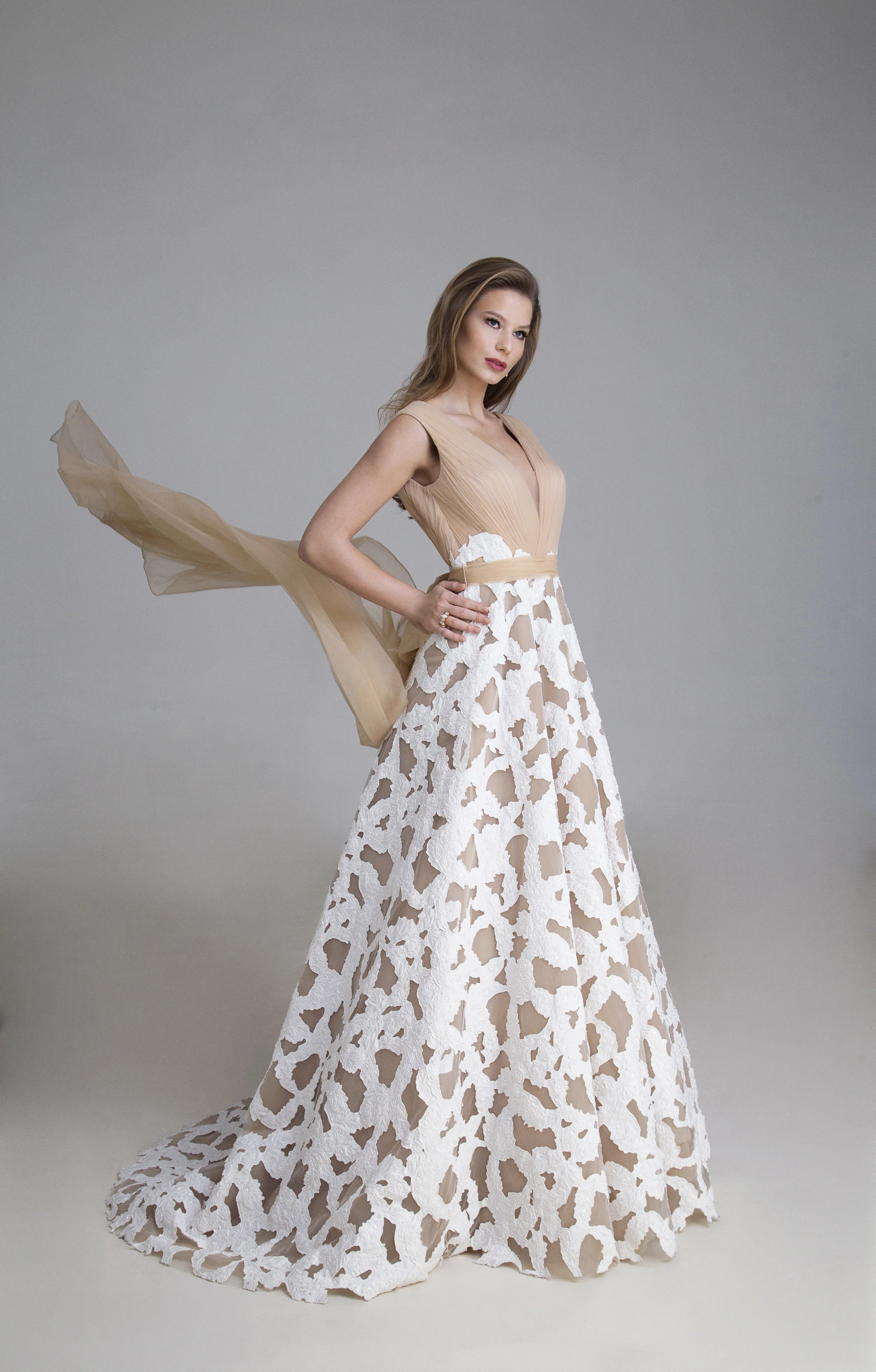 EZRAH (PIRNIA COLLECTIONS)