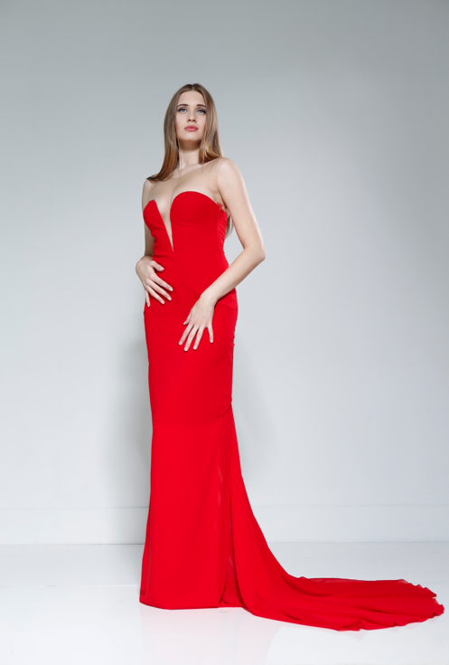 SANA SABINI (PIRNIA COLLECTIONS)