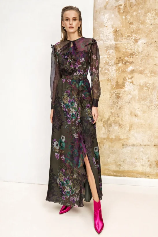 EB - LOOKBOOK AW18 FULL_Page2_Image1.jpg