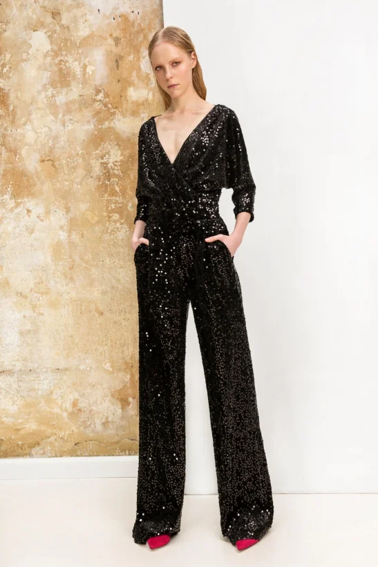 EB - LOOKBOOK AW18 FULL_Page19_Image1.jpg