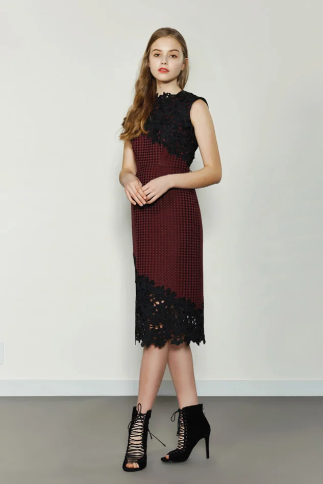 0263_NOR_18FW_Lookbook_WEB_Page26_Image2.jpg
