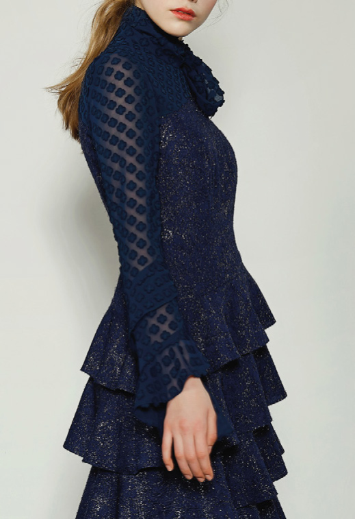 0263_NOR_18FW_Lookbook_WEB_Page30_Image2.jpg