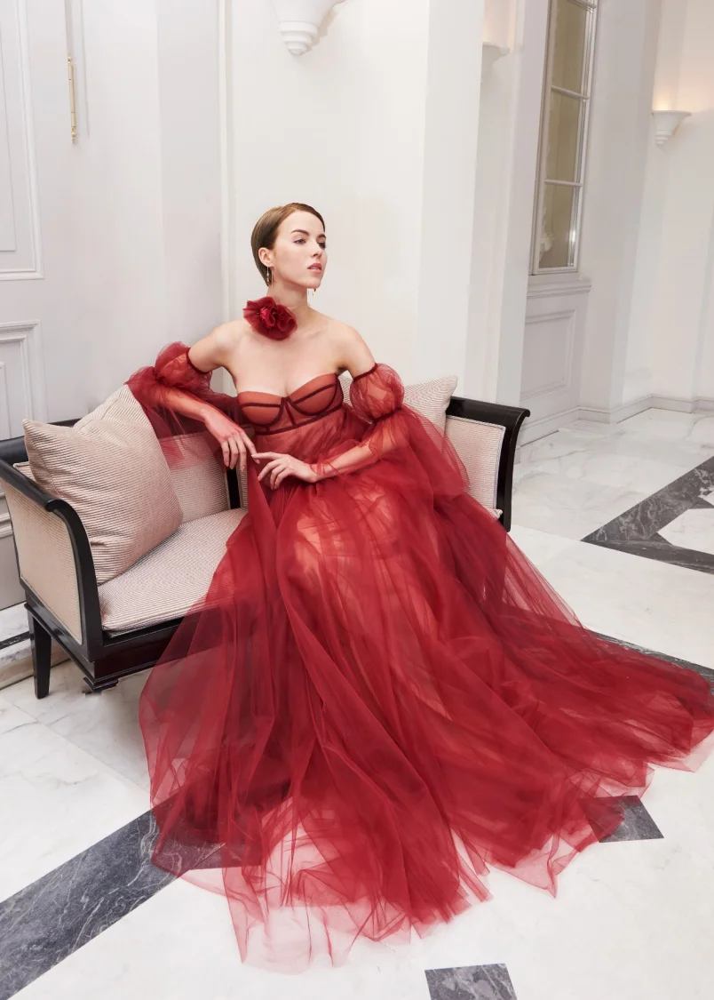 AK Lookbook Couture FW18-19 PR_Page1_Image1.jpg