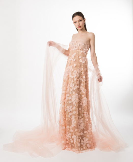 AK Lookbook Couture FW18-19 PR_Page2_Image2.jpg