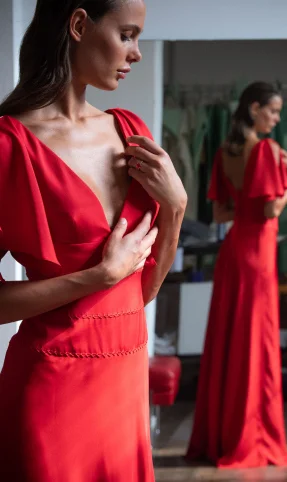 PRE SPRING SUMMER 2019 BY PETER LANGNER_Page3_Image1.jpg