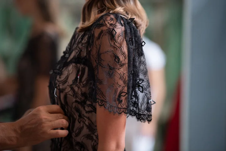PRE SPRING SUMMER 2019 BY PETER LANGNER_Page12_Image1.jpg