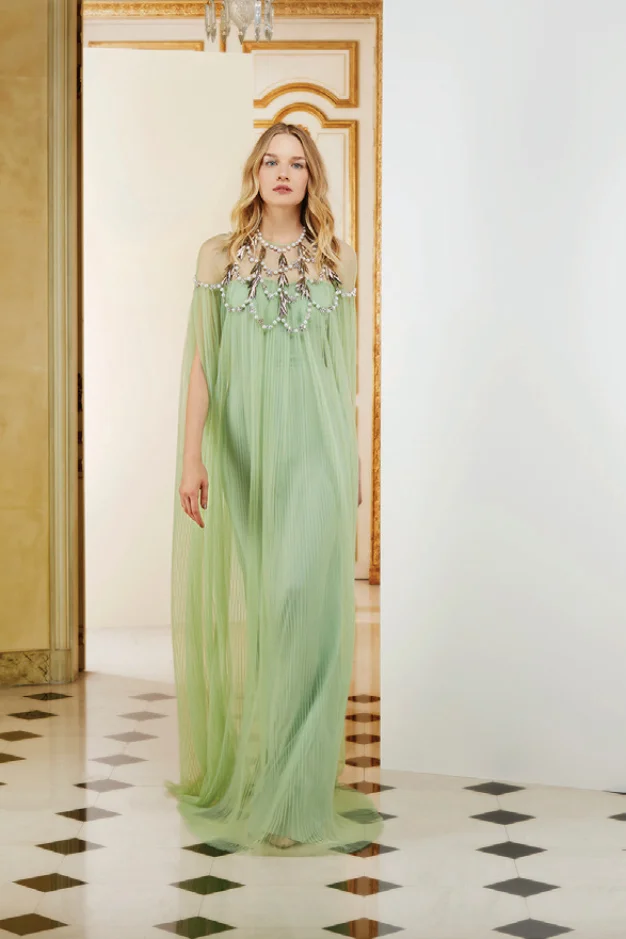 SS19 LookBook - Portrait_Page17_Image1.jpg
