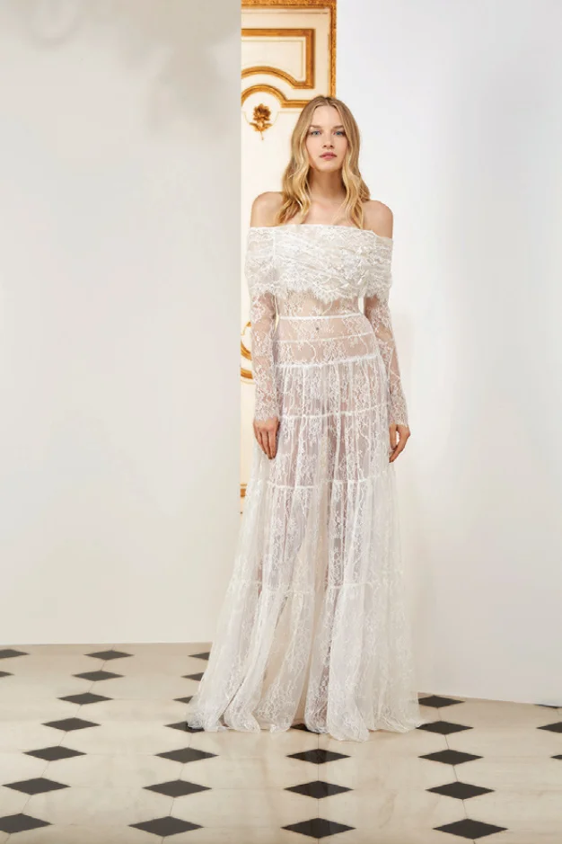 SS19 LookBook - Portrait_Page23_Image1.jpg