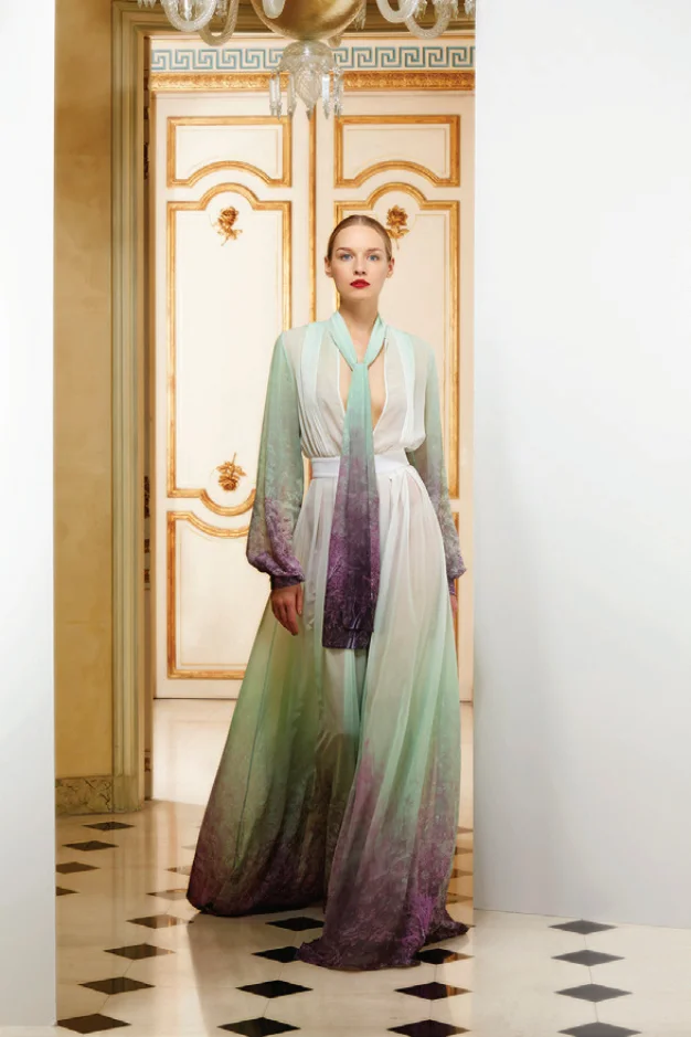 SS19 LookBook - Portrait_Page33_Image1.jpg