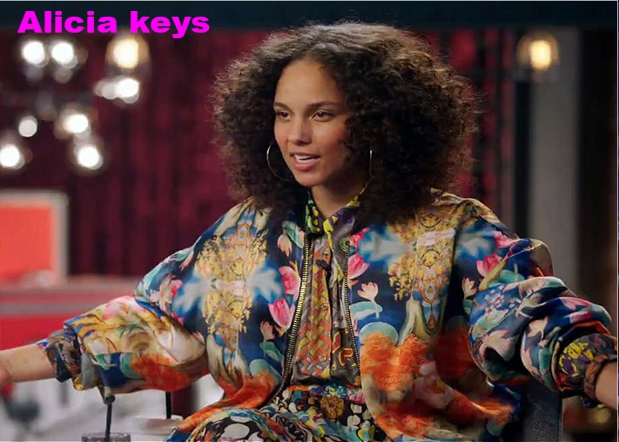 CELEBS HIGH RES_Page4_Image1.jpg