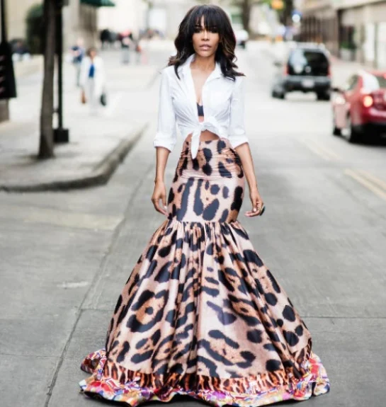 CELEBS HIGH RES_Page10_Image2.jpg