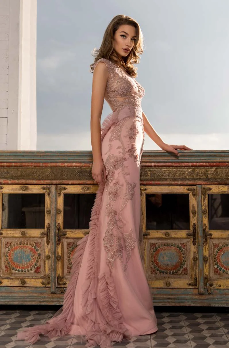 CRISTALLINI Lookbook_SS19 (1)_Page40_Image2.jpg