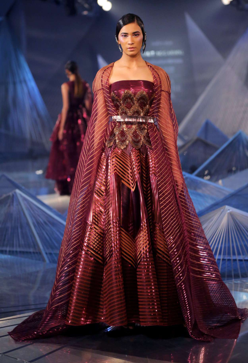 lookbook SS19 Amit Aggarwal-ilovepdf-compressed-ilovepdf-compressed_Page15_Image1.jpg