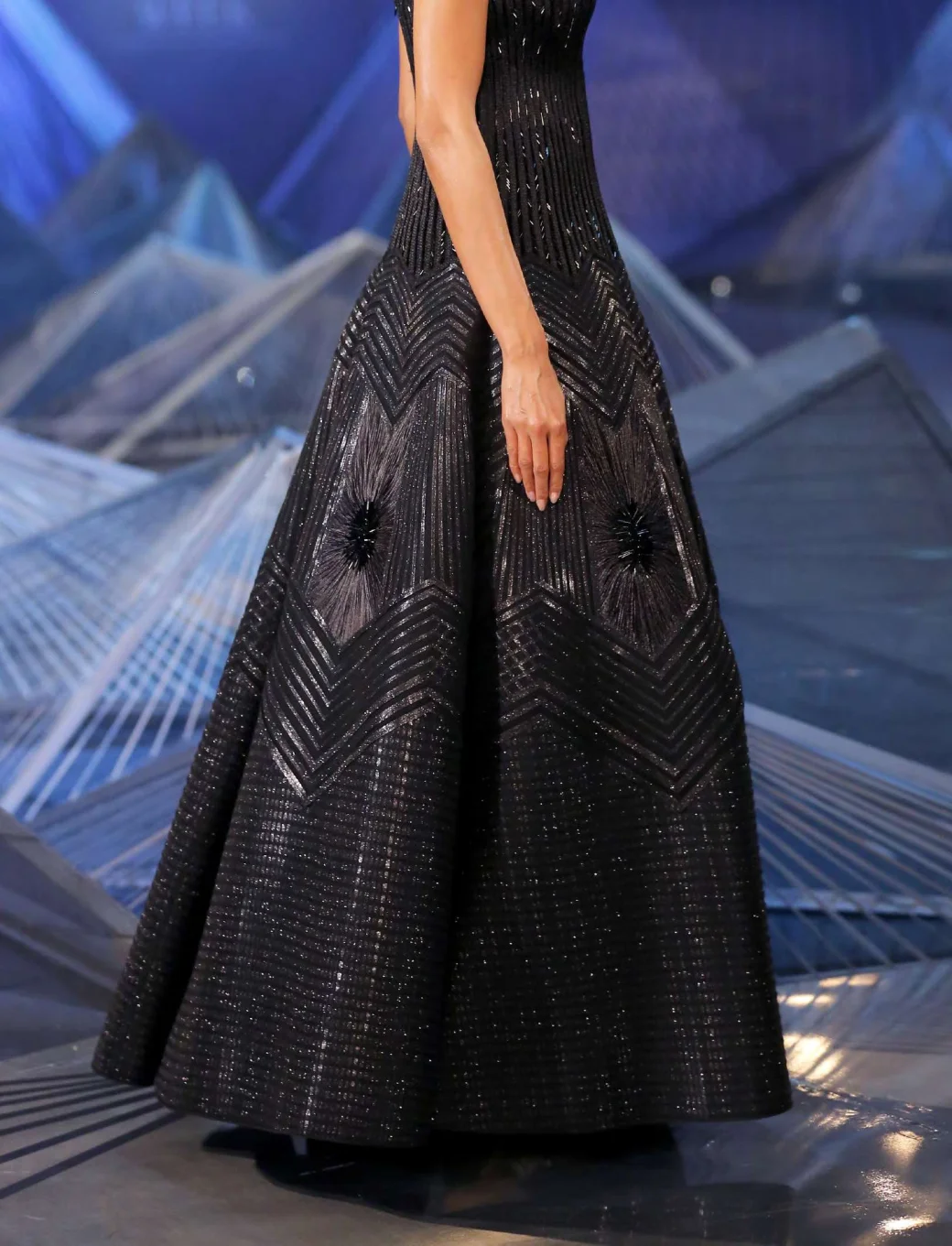 lookbook SS19 Amit Aggarwal-ilovepdf-compressed-ilovepdf-compressed_Page20_Image1.jpg