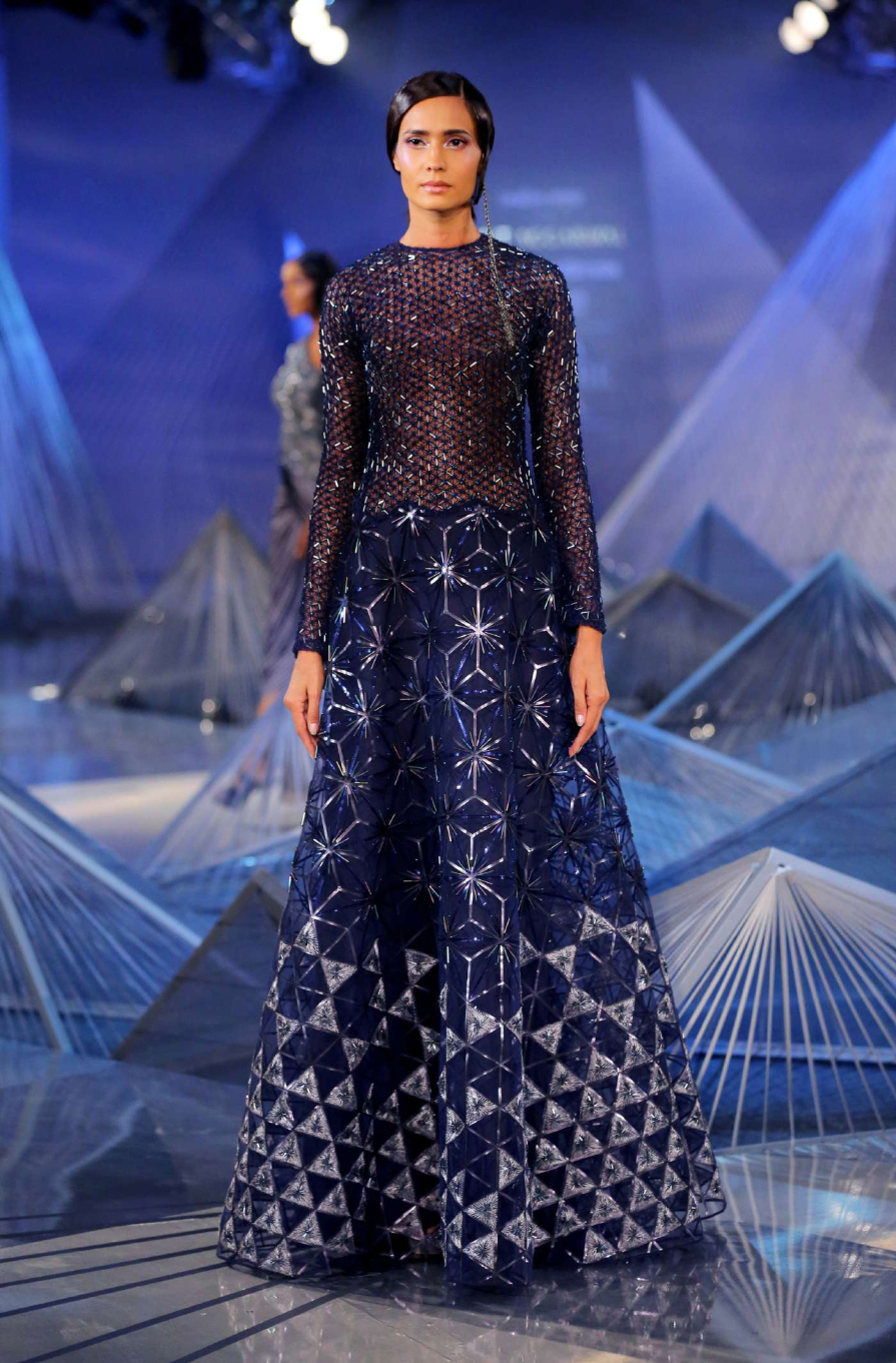 lookbook SS19 Amit Aggarwal-ilovepdf-compressed-ilovepdf-compressed_Page38_Image1.jpg