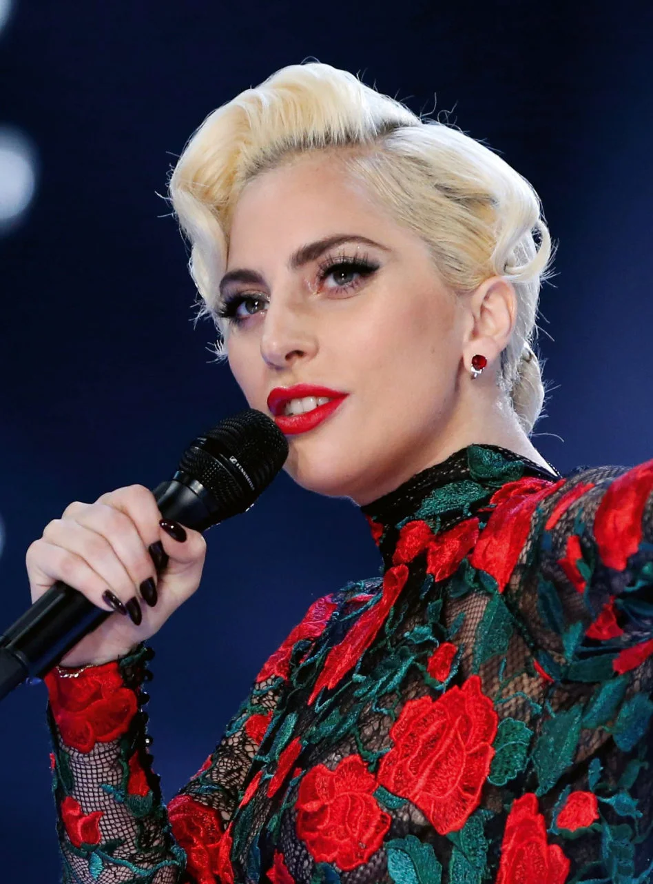 Final Couture Book_Page48_Image2.jpg