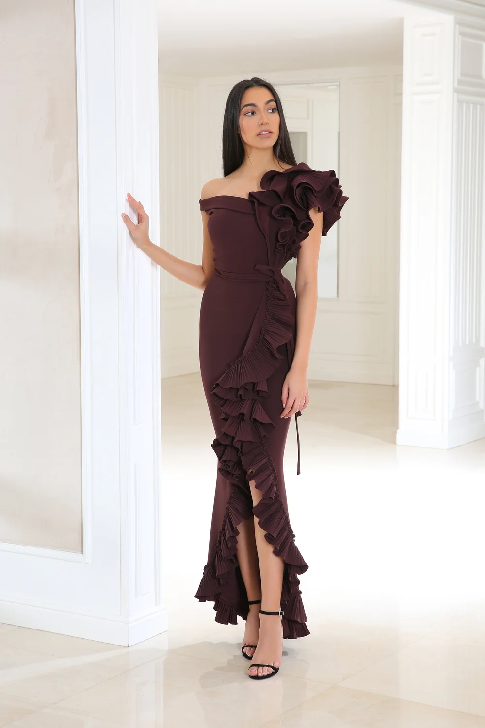 ZEENA ZAKI FEB19  New Couture
