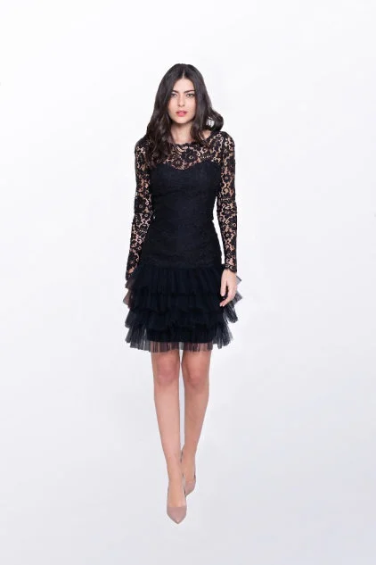 AK Lookbook Demi-Couture FW 19-20 EUR_Page5_Image1.jpg