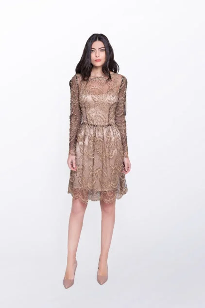 AK Lookbook Demi-Couture FW 19-20 EUR_Page8_Image2.jpg