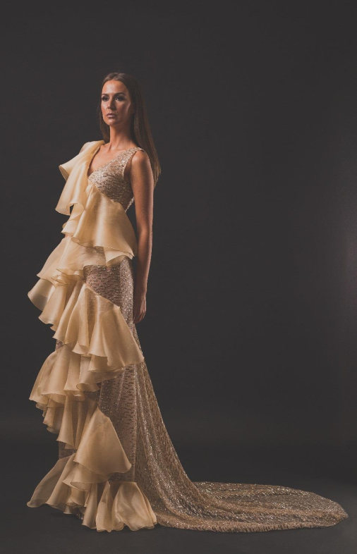 1541073777987_SWAF THIS_Page10_Image5.jpg