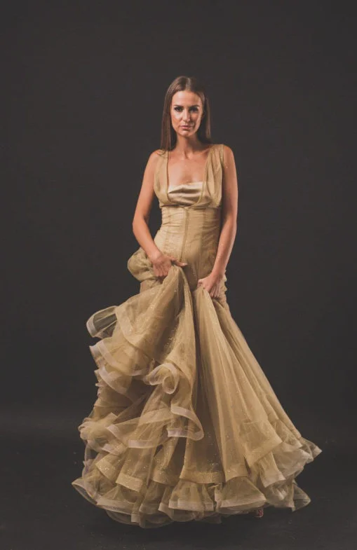 1541073777987_SWAF THIS_Page13_Image3.jpg