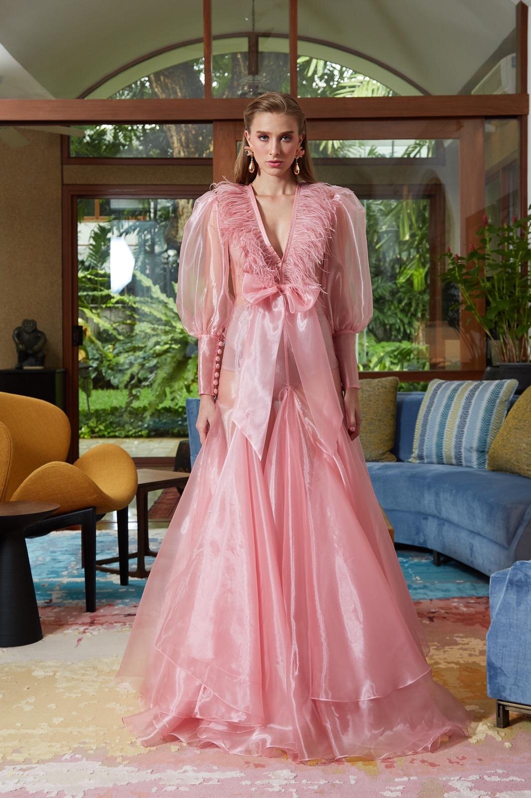 TAWN C (PIRNIA COLLECTIONS)