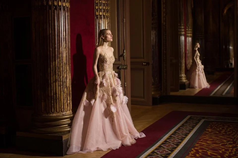 Sophie Couture aw2020_Page9_Image1.jpg