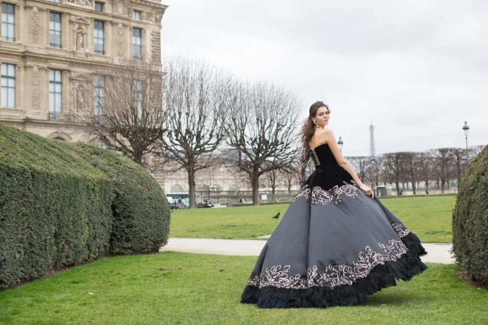Sophie Couture aw2020_Page32_Image1.jpg