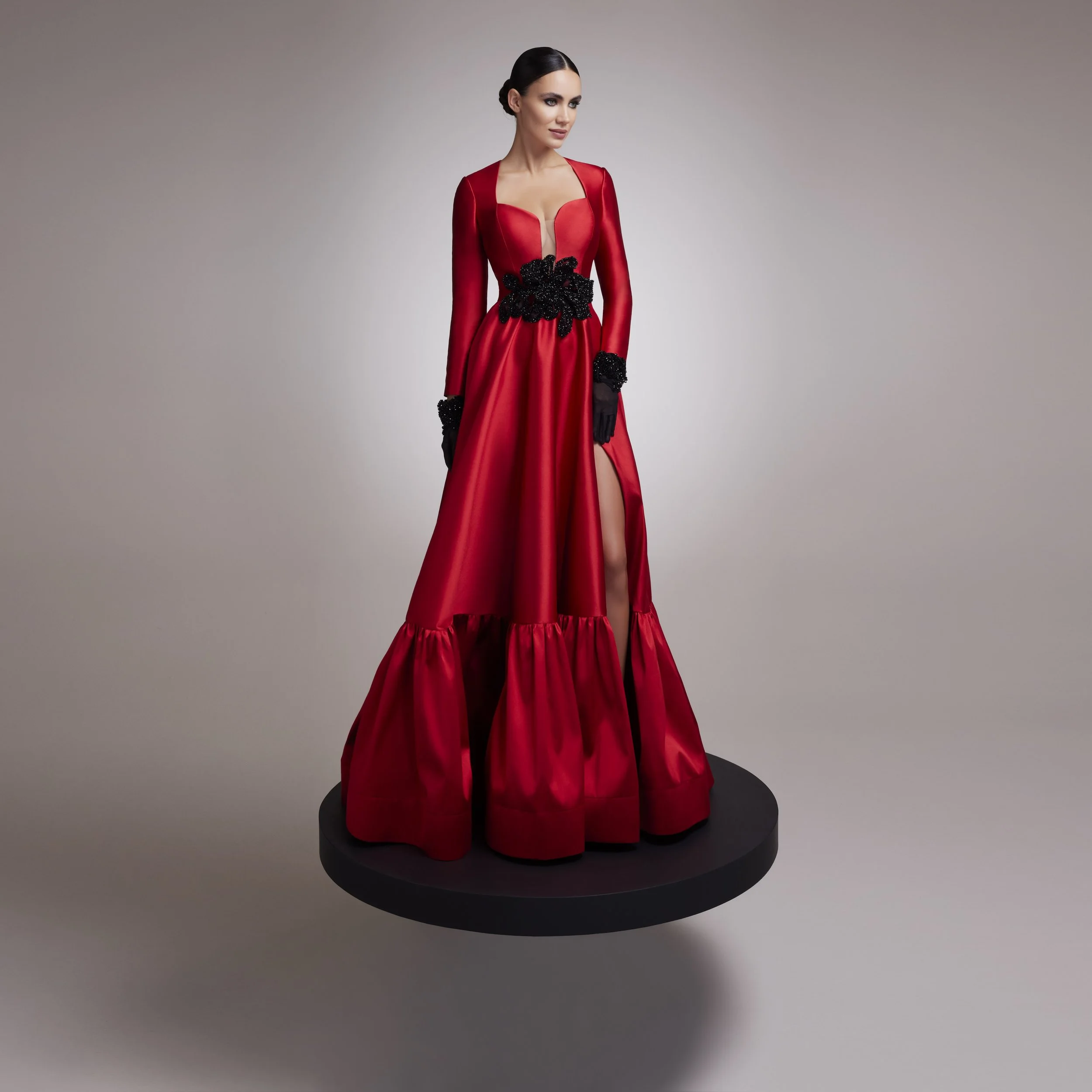 EZRAH COUTURE (PIRNIA COLLECTIONS)