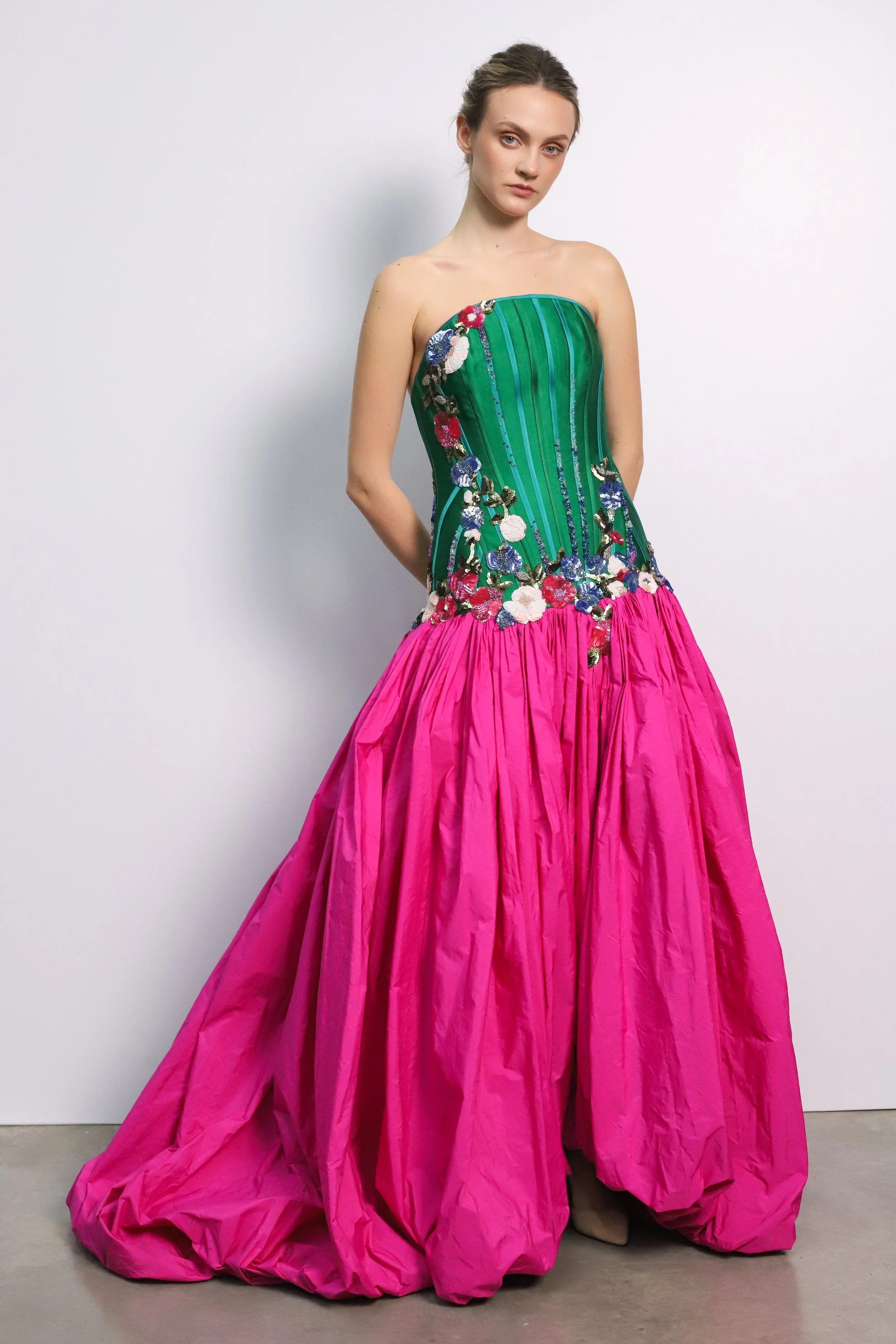 EHO BY EVGHENI HUDOROJCOV (PIRNIA COLLECTIONS)