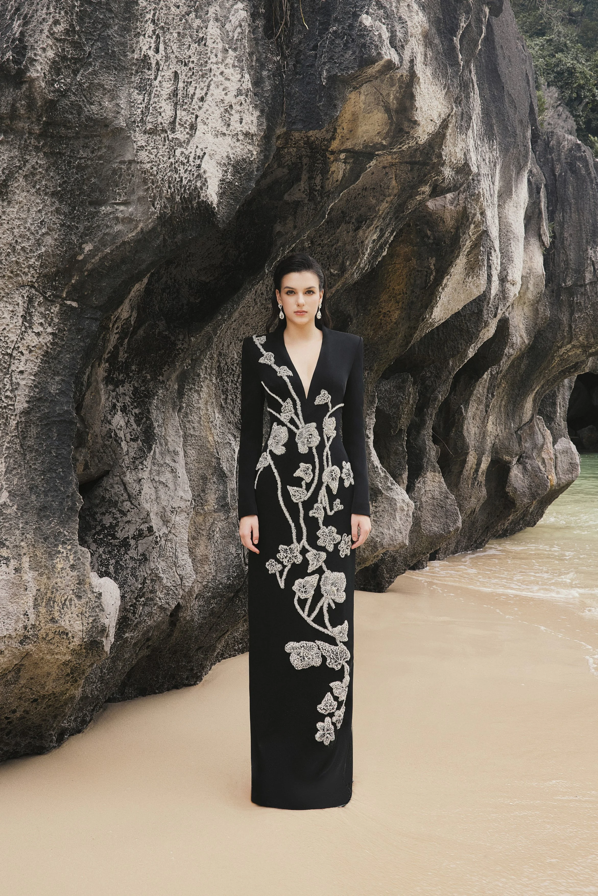 LOOKBOOK LUNE_Page30_Image1.jpg