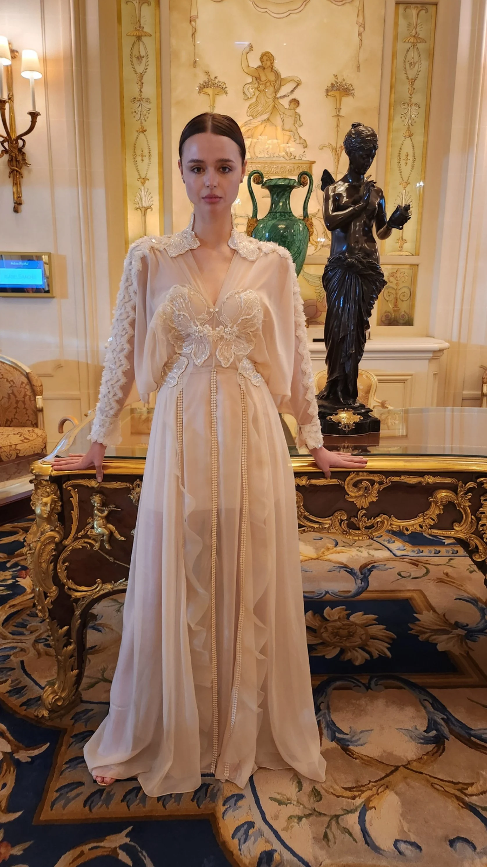 TANIEYA KHANUJA -'Floral Vanguard'_Page24_Image1.jpg