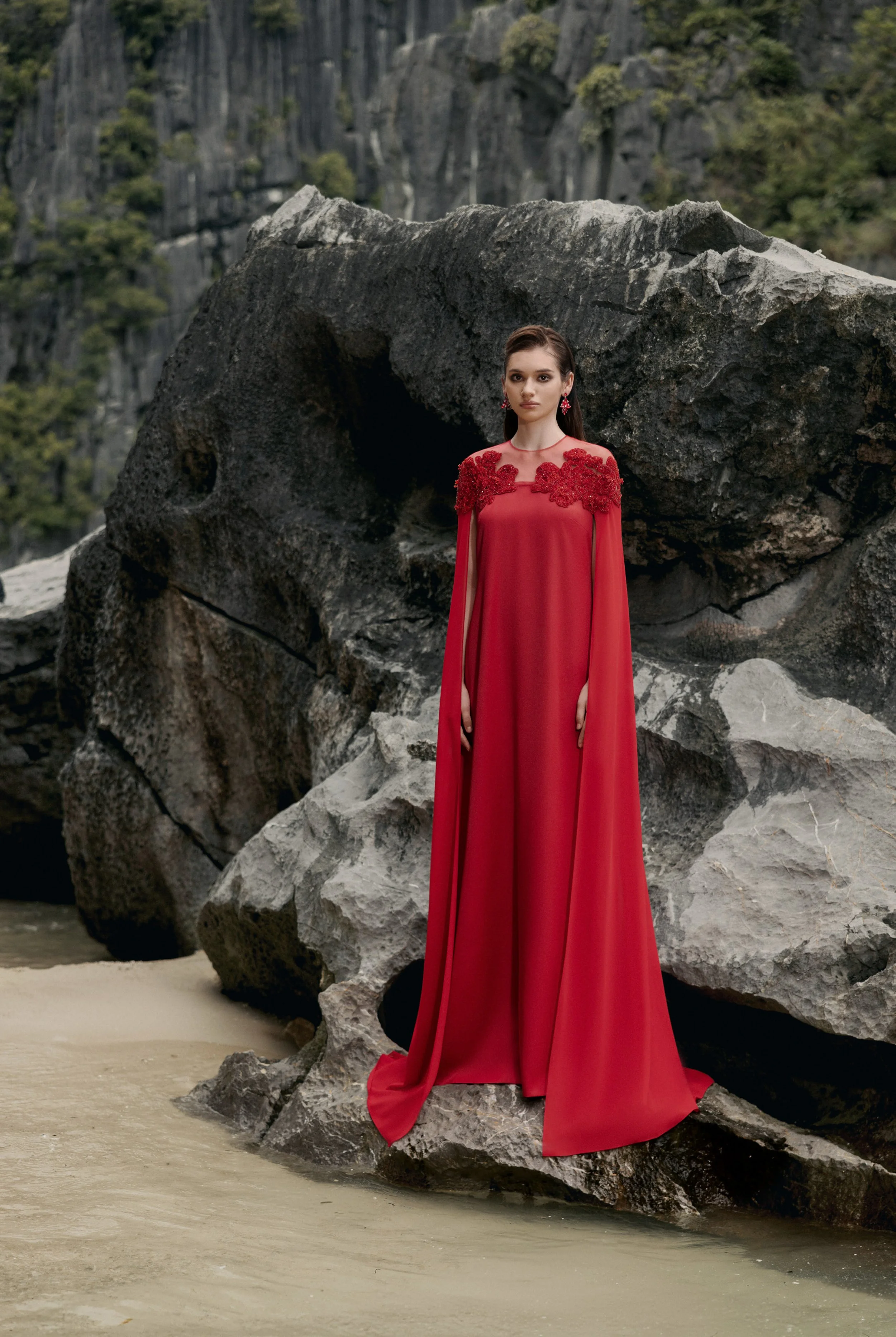 LOOKBOOK LUNE_Page28_Image1.jpg