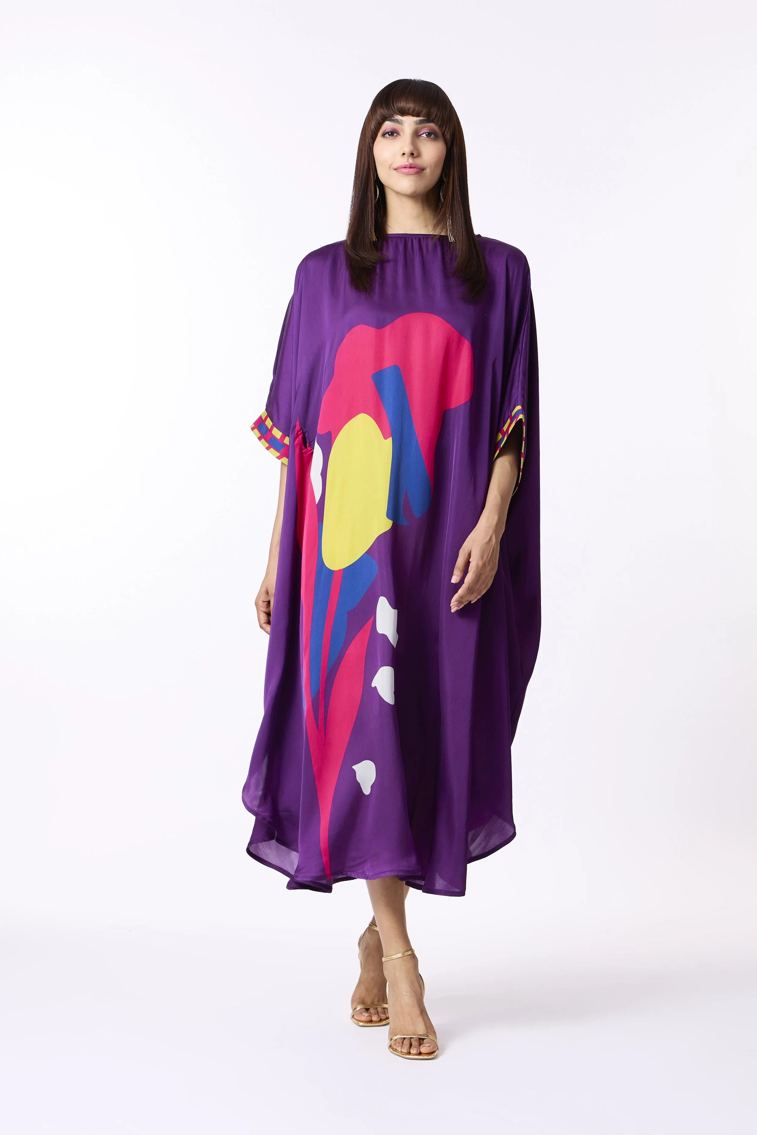 Flora Kaftan.jpg