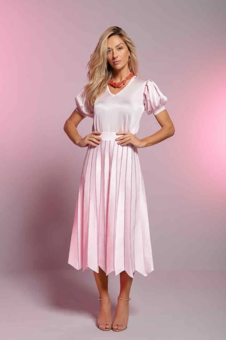 1 dolar  LOOKBOOK VERAO 23_Page30_Image2.jpg