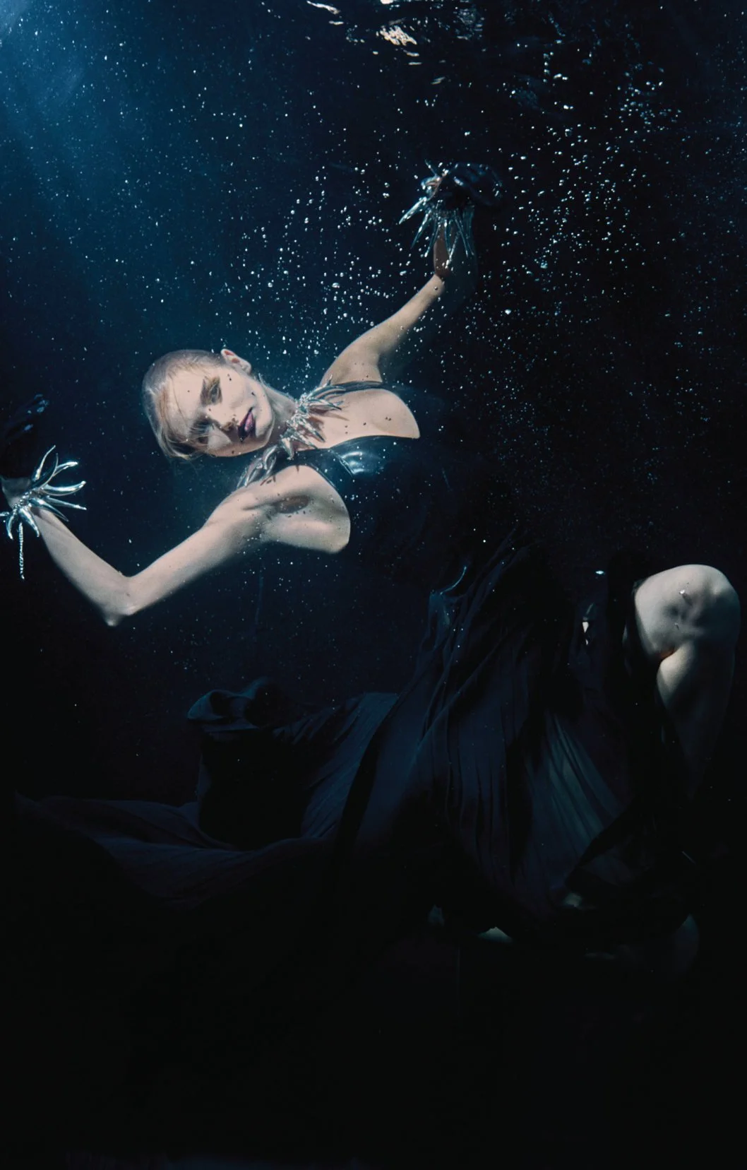 AFFFAIR SS24F_Page2_Image1.jpg