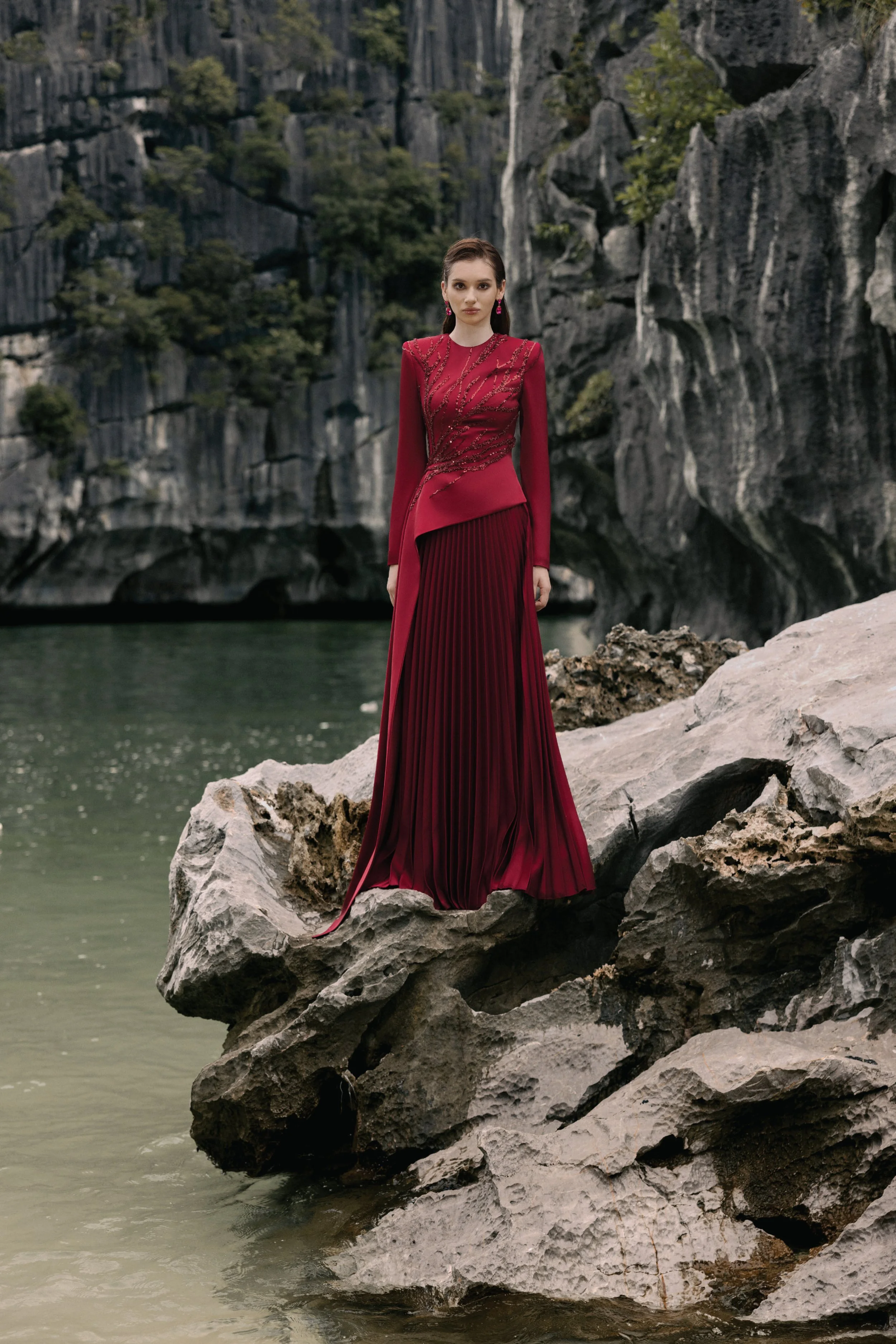 LOOKBOOK LUNE_Page13_Image1.jpg