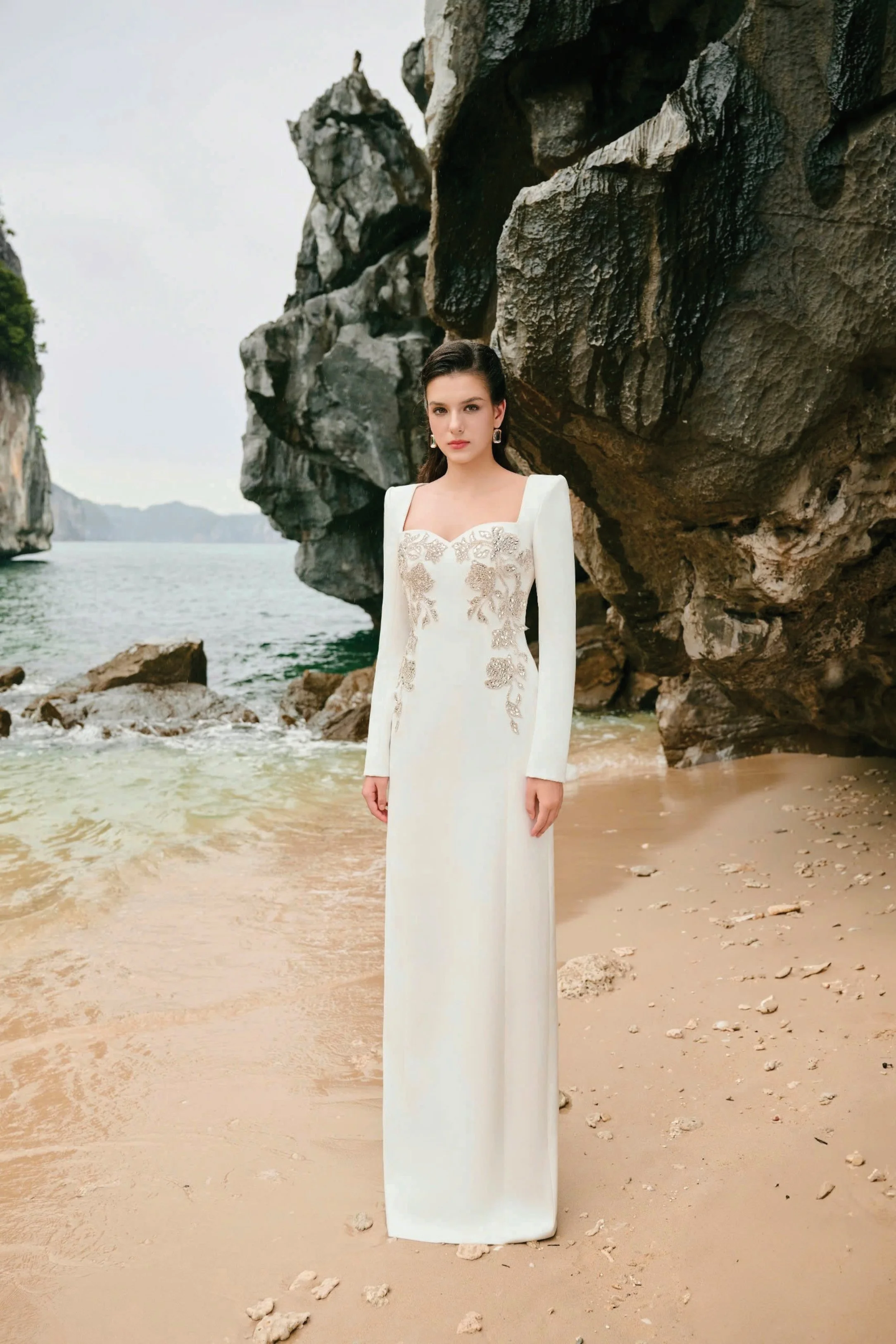 LOOKBOOK LUNE_Page4_Image1.jpg