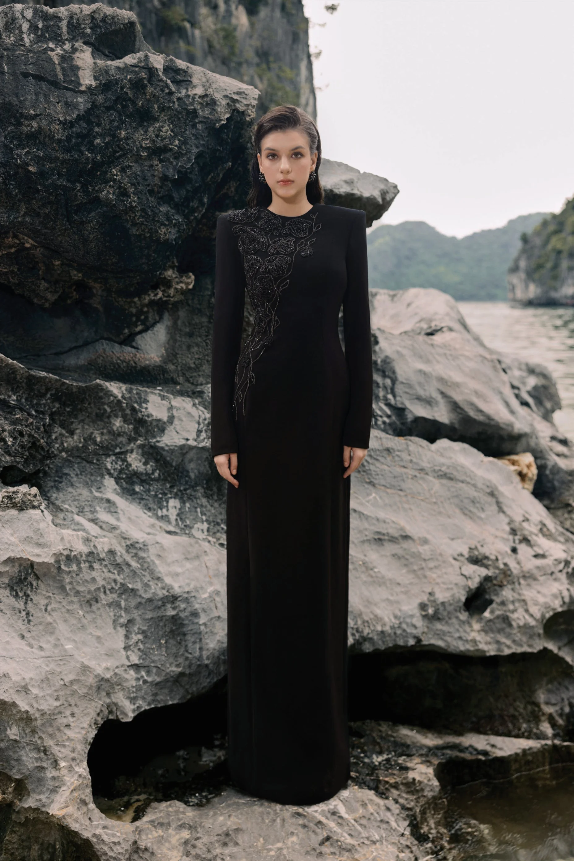 LOOKBOOK LUNE_Page21_Image1.jpg