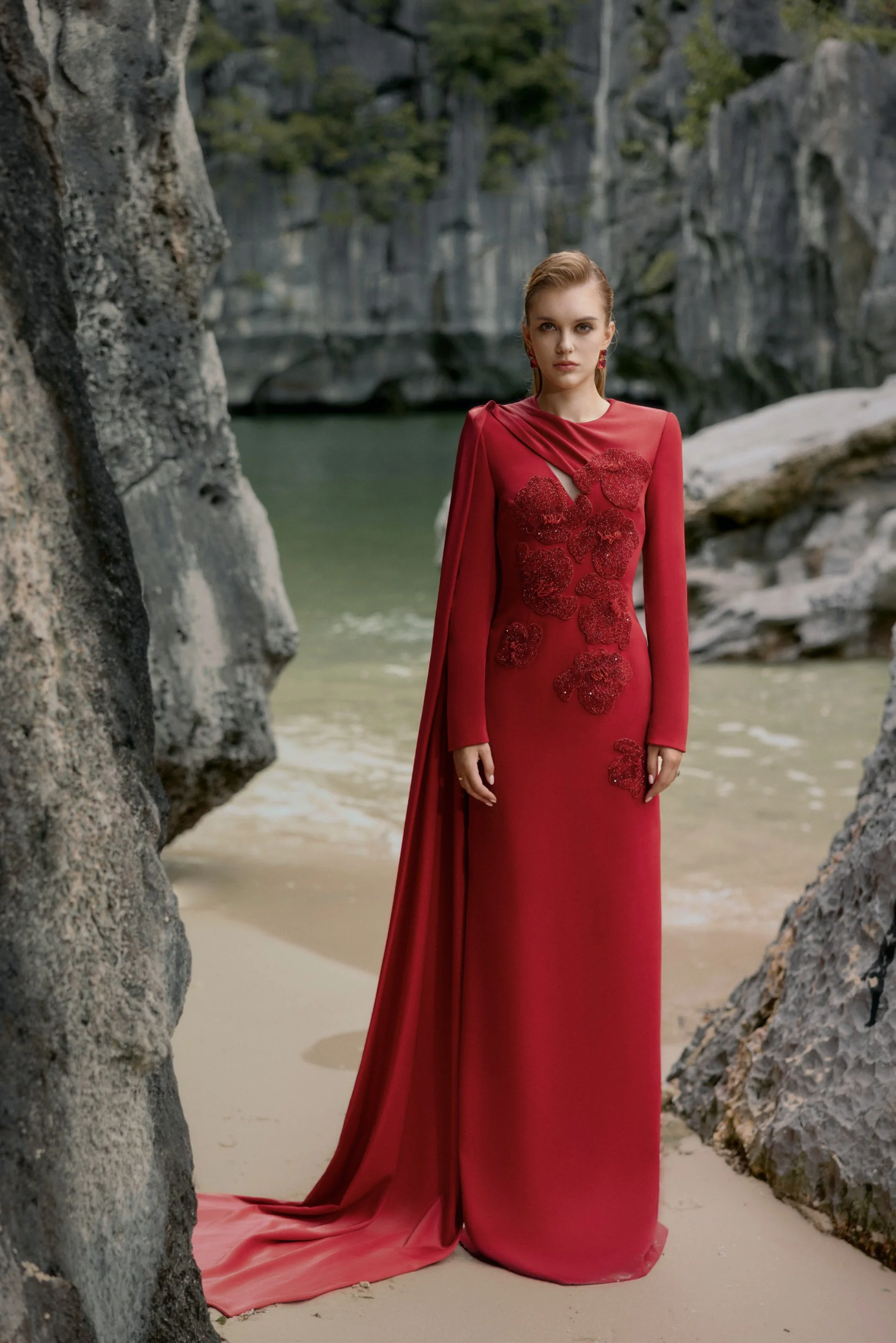 LOOKBOOK LUNE_Page27_Image1.jpg