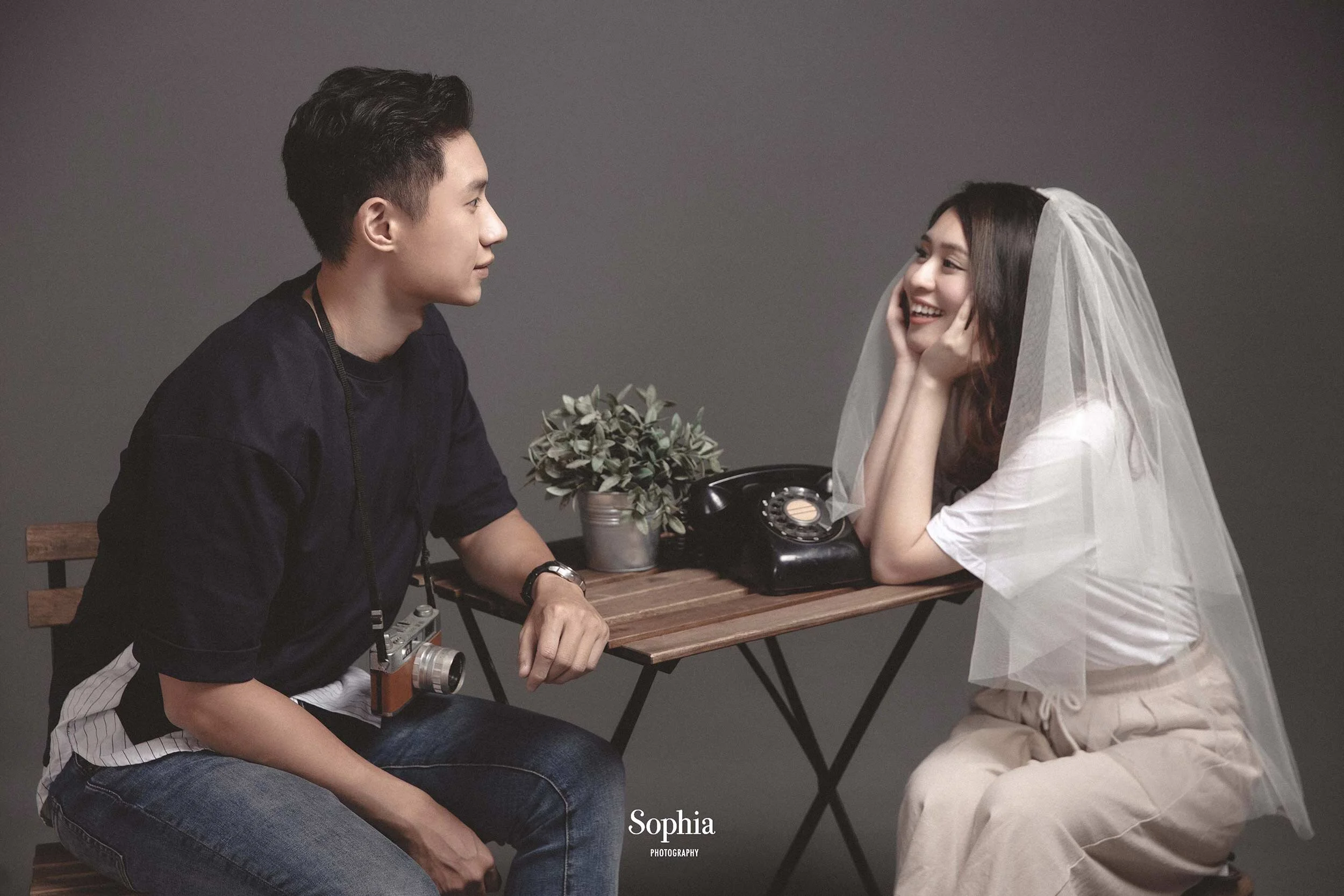  蘇菲雅婚紗-內景婚紗照-棚拍婚紗-韓式婚紗 