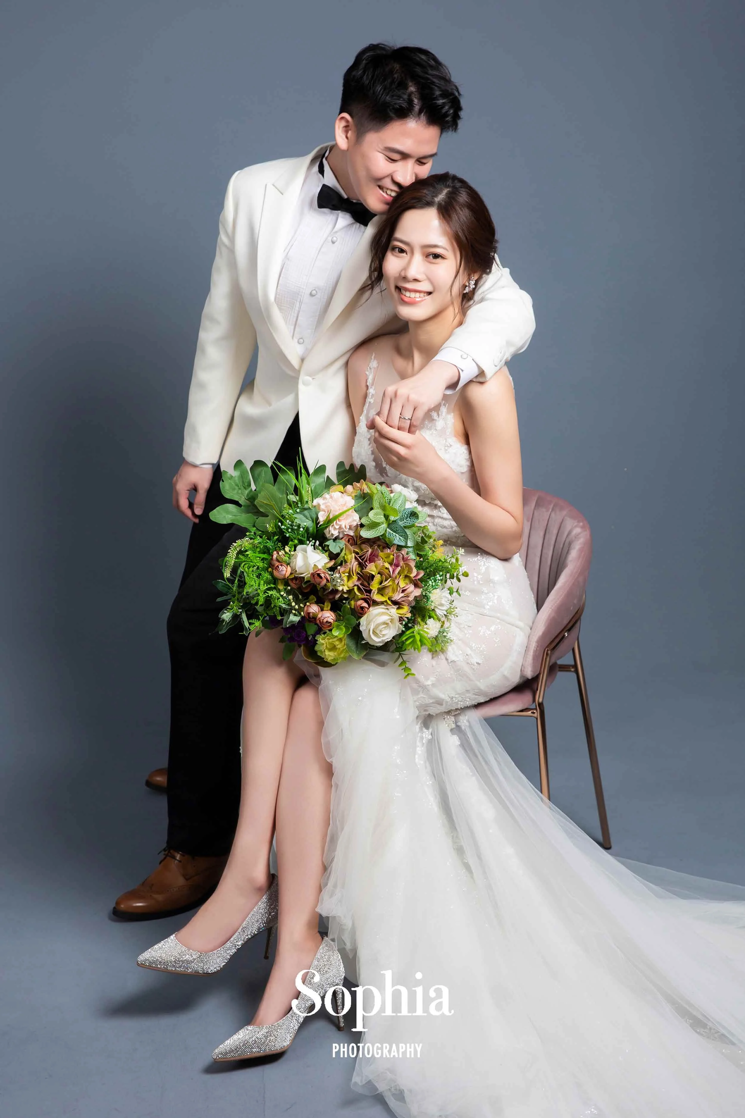  蘇菲雅婚紗-內景婚紗照-素背景 