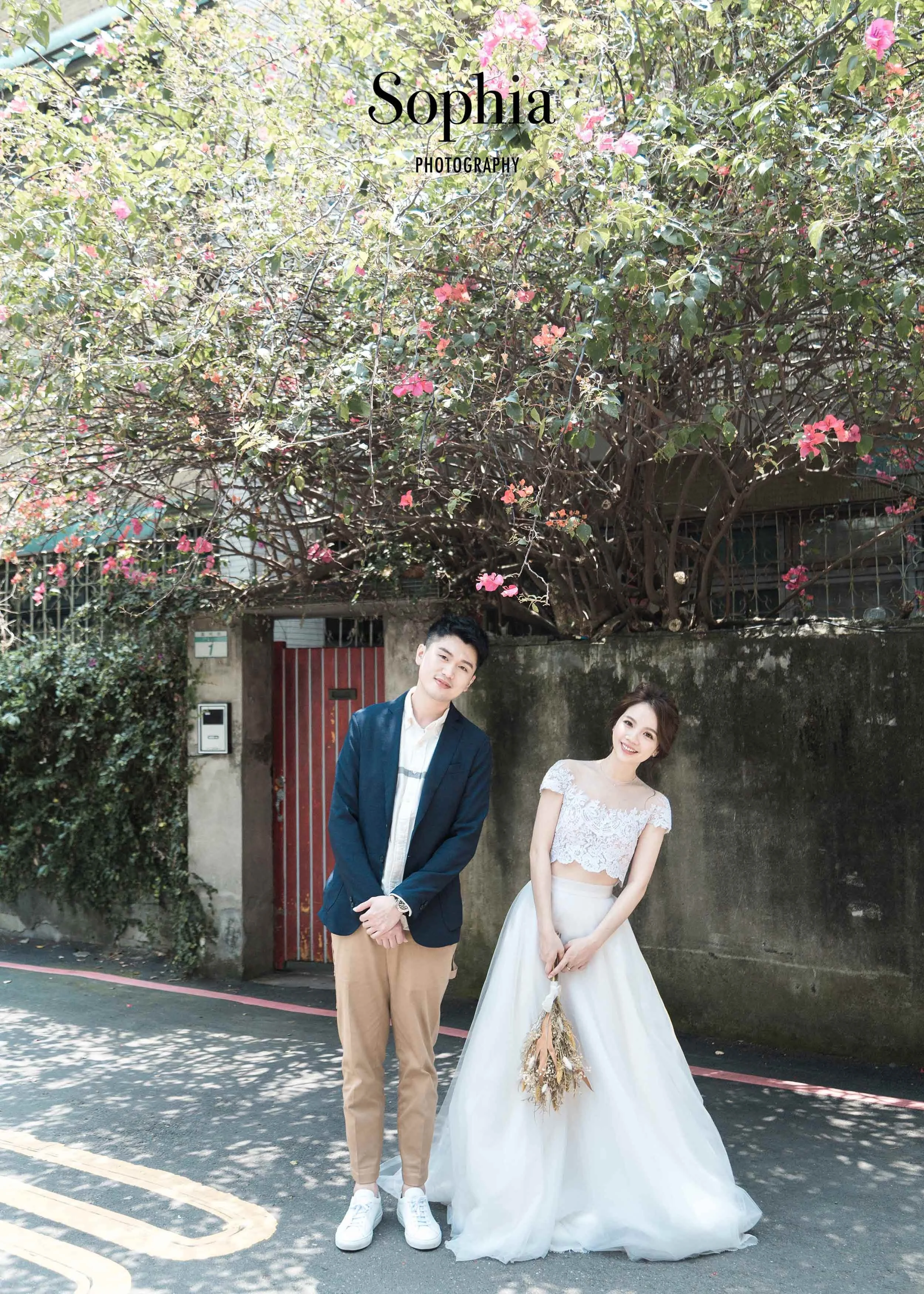  蘇菲雅婚紗-白色狂熱聯名-台北市-街景-清婚紗-外景婚紗照 
