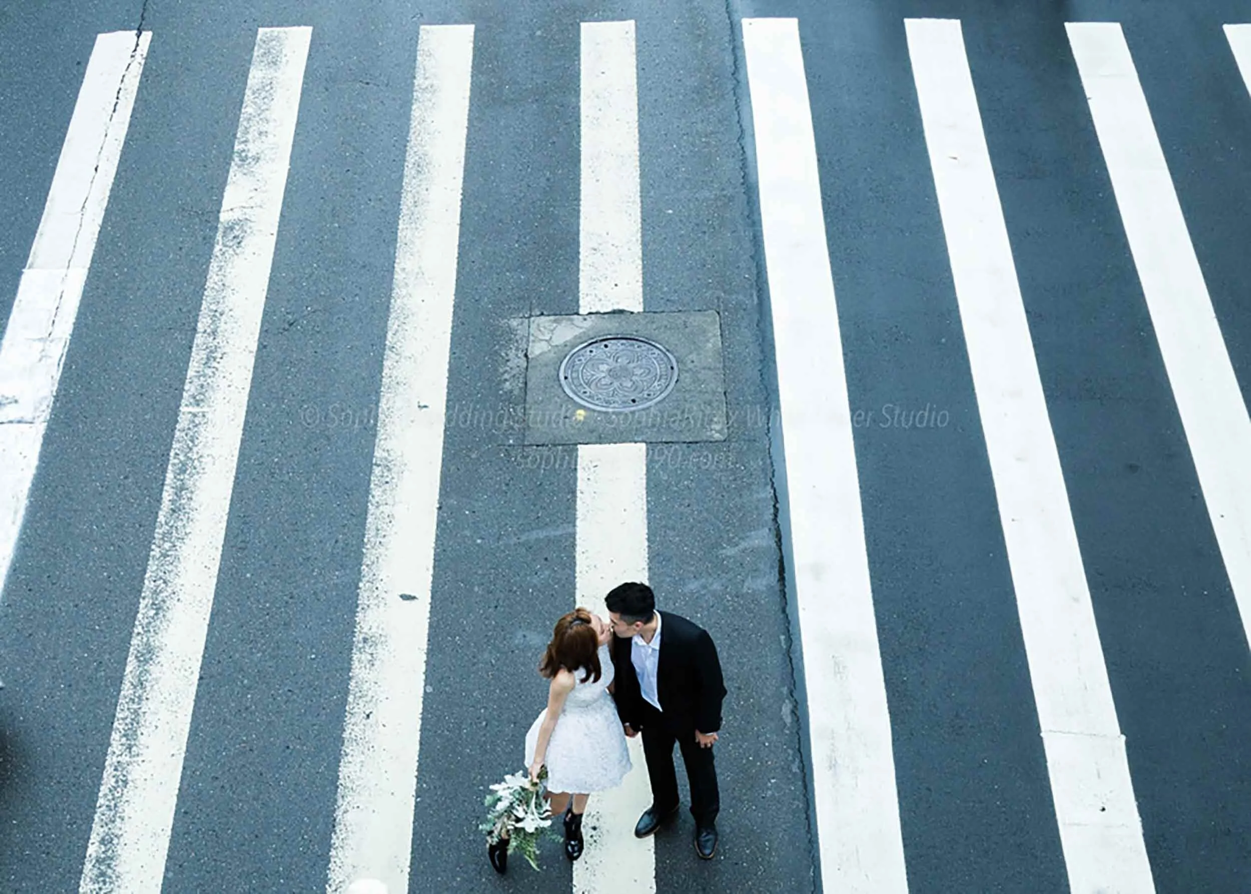  蘇菲雅婚紗-白色狂熱聯名-街景-人像-婚紗照 