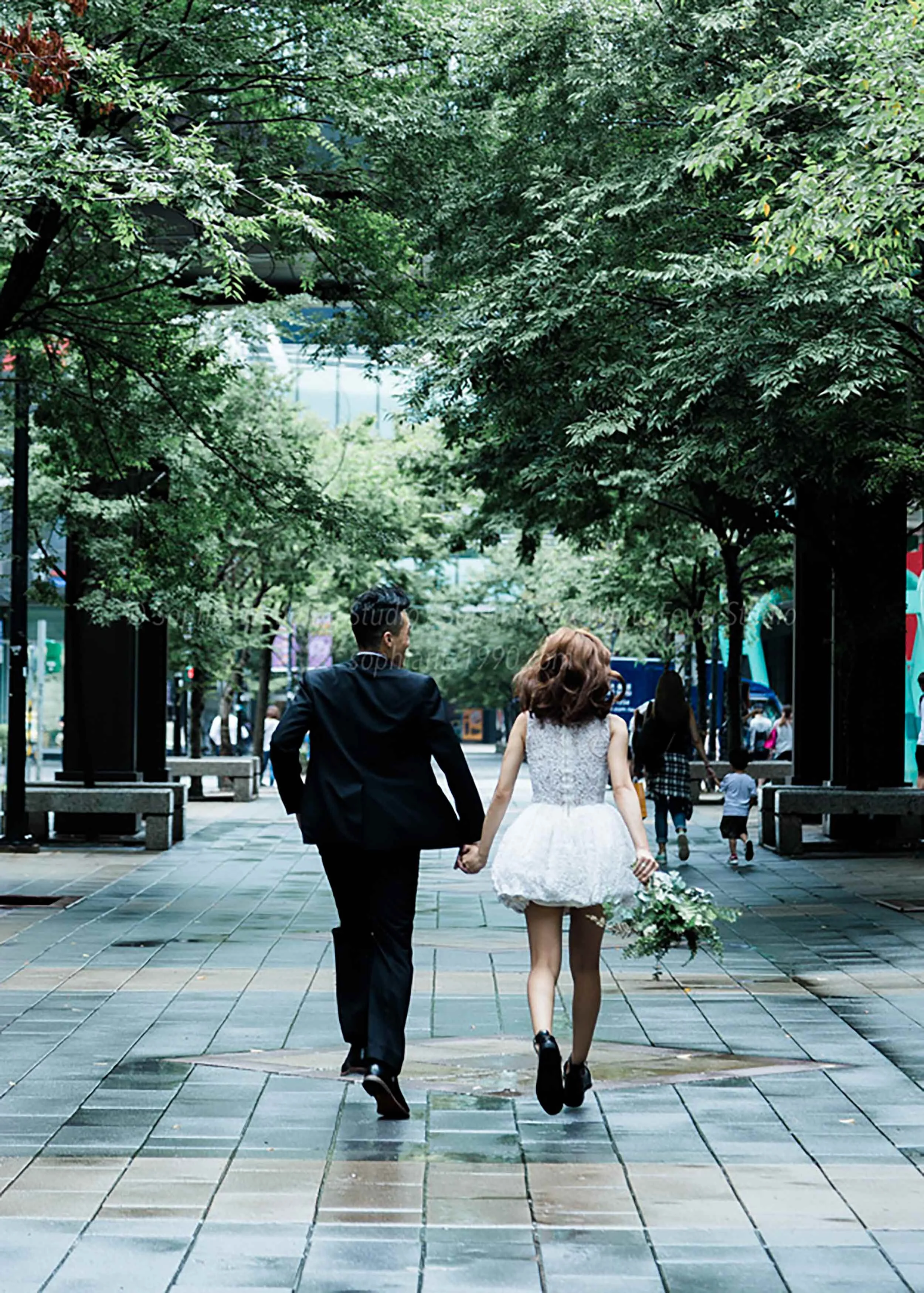  蘇菲雅婚紗-白色狂熱聯名-街景-人像-婚紗照 