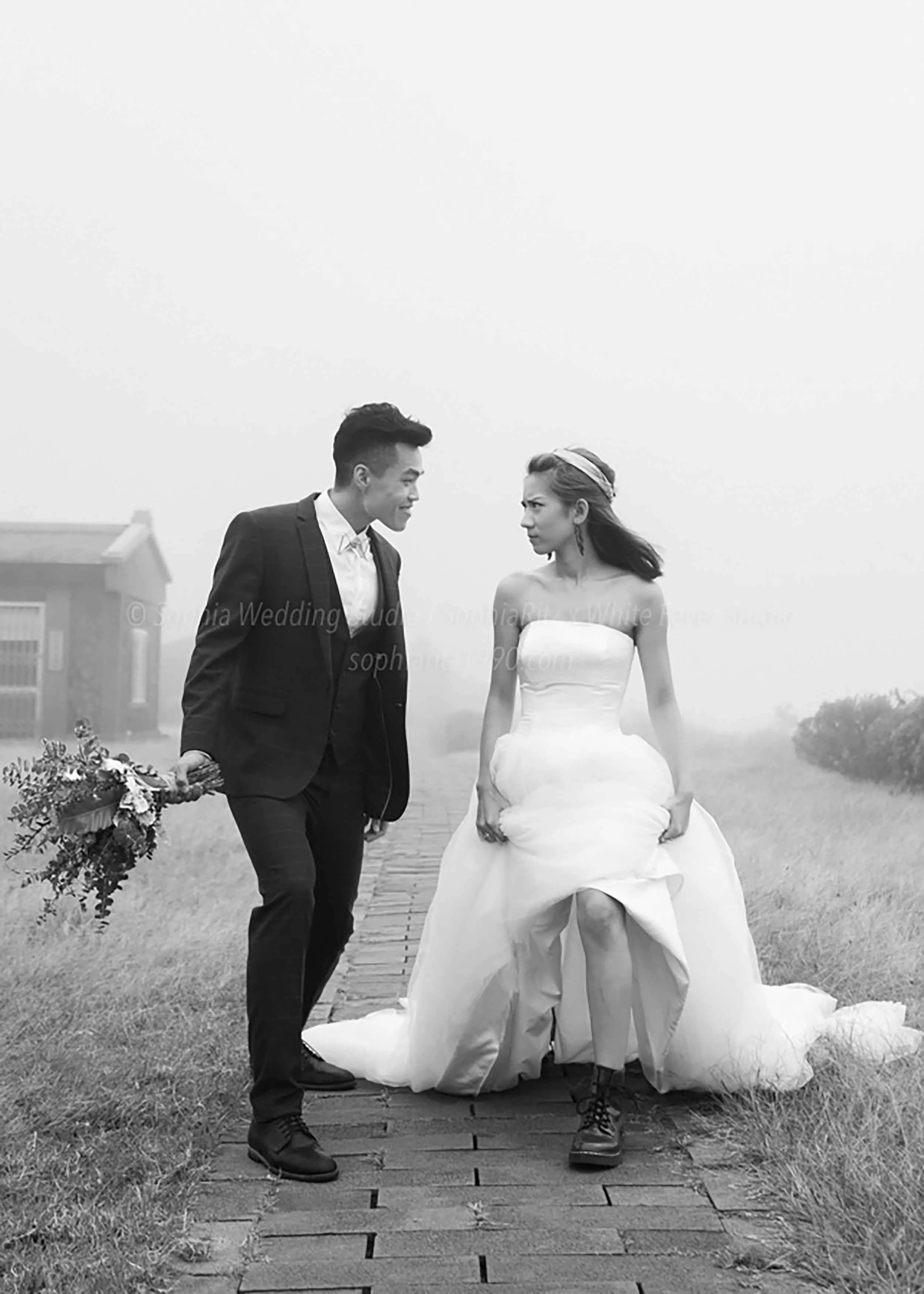  蘇菲雅婚紗-白色狂熱聯名-山景-人像-黑白-婚紗照 