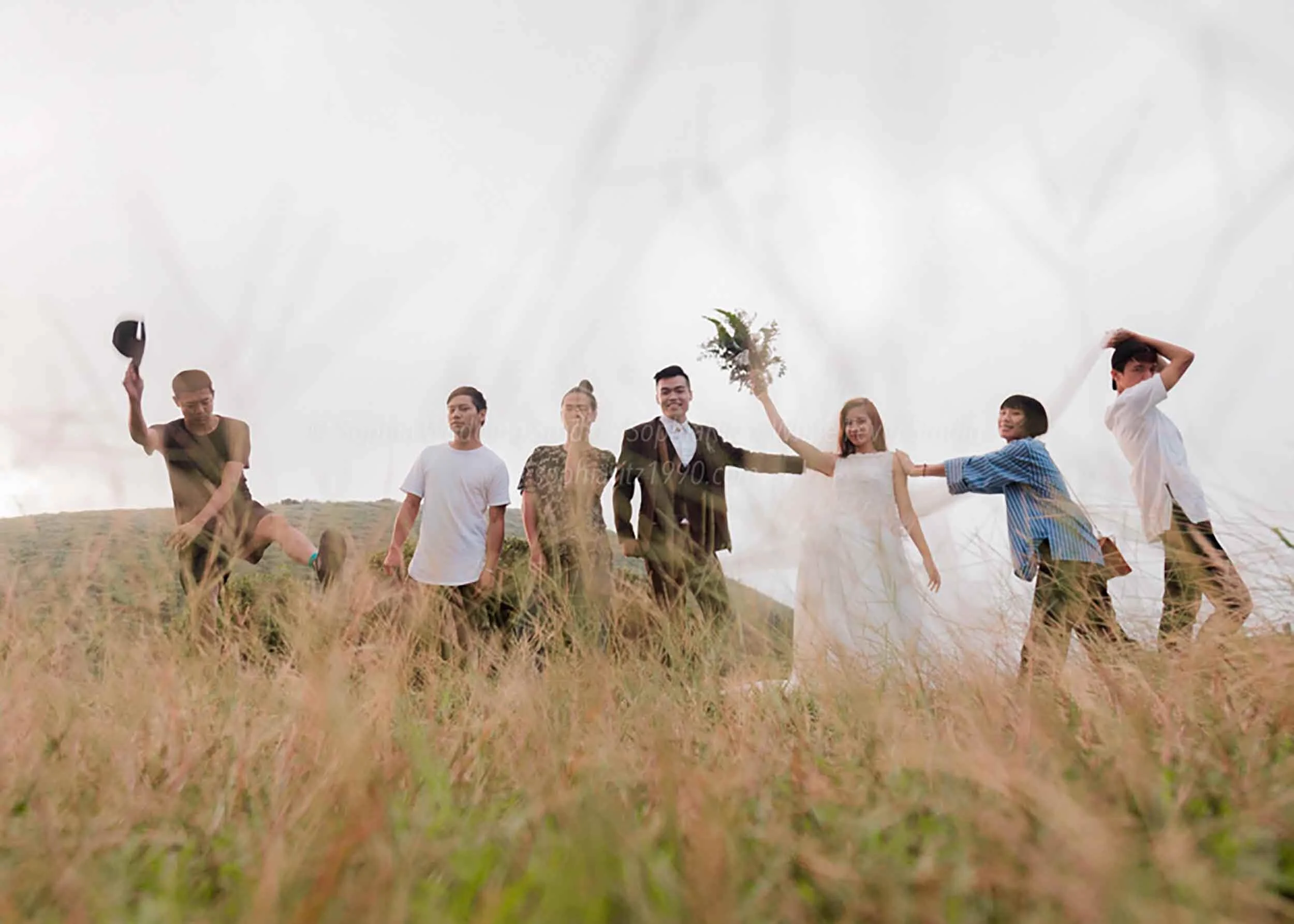  蘇菲雅婚紗-白色狂熱聯名-山景-人像-婚紗照 