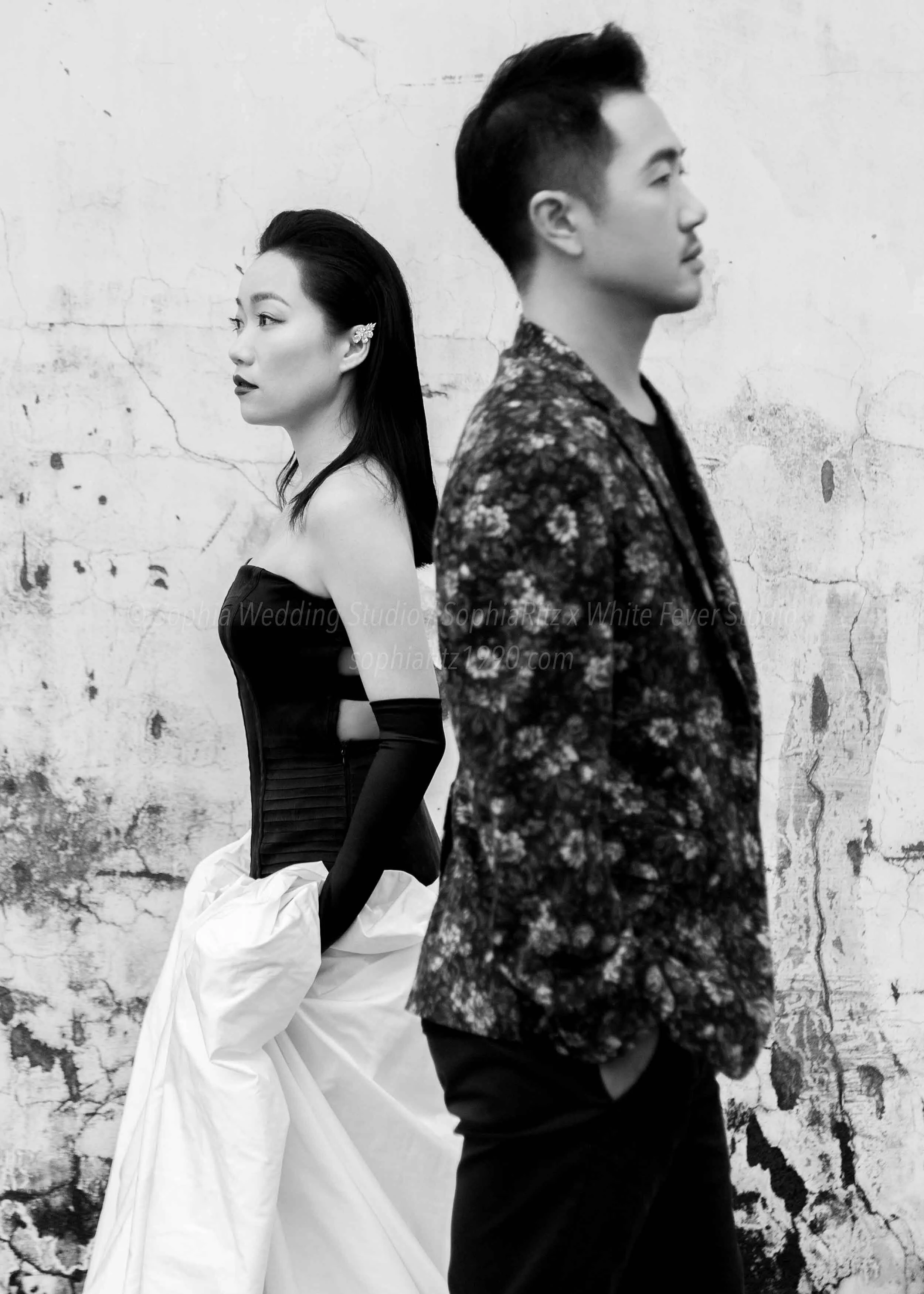  蘇菲雅婚紗-白色狂熱聯名-外景-街景-黑白-婚紗照 
